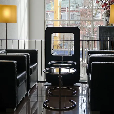 Am Stadtgarten 3*
