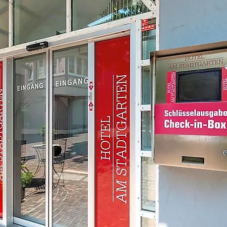 Am Stadtgarten 3*