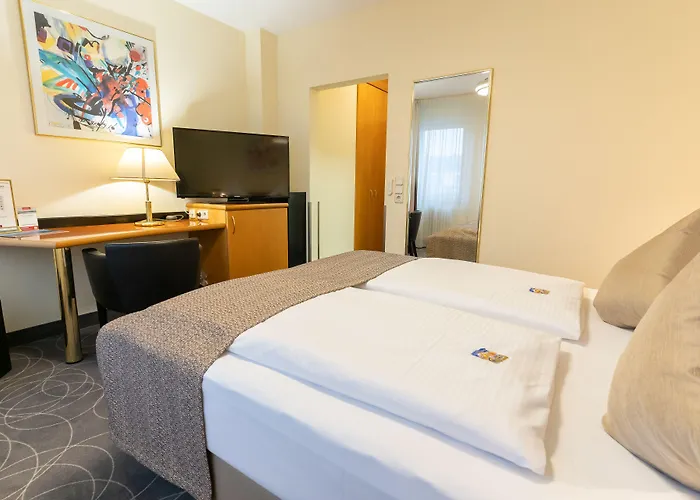 アム シュタットガルテン 3*